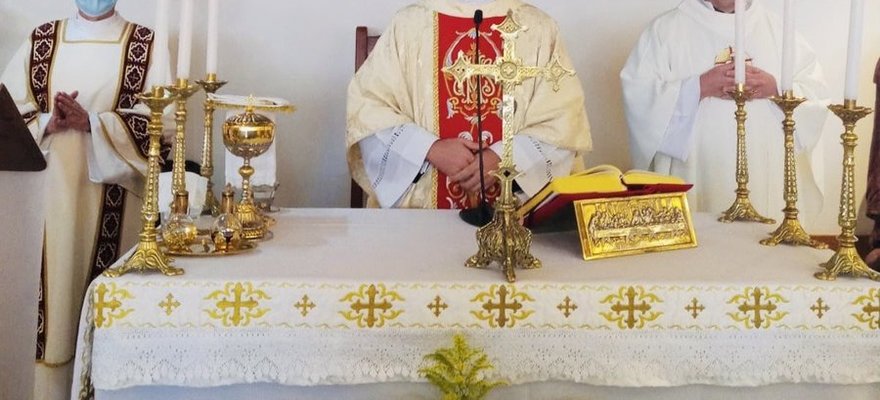 Páscoa: Paróquia de Santo Antônio celebra a Ressurreição de Cristo 