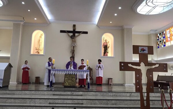 Passagem da Cruz Peregrina na Forania 2 - Vicariato Litoral
