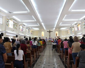 Passagem da Cruz Peregrina na Forania 2 - Vicariato Litoral