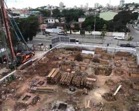 Começo das Obras - Preparando o terreno